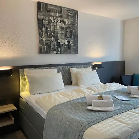 Hotel Corsten 3*