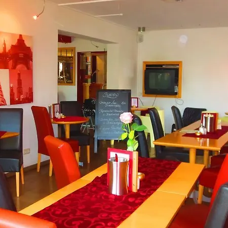 Corsten Hotel 3*