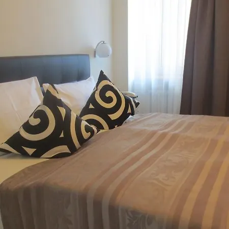 Corsten Hotel 3*