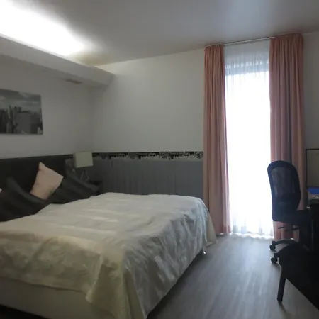Hotel Corsten 3*