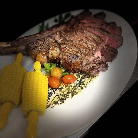 Hotel Corsten - Of Lukes Steaks & -