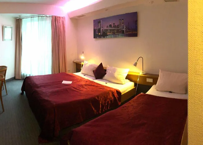 Corsten היינסברג